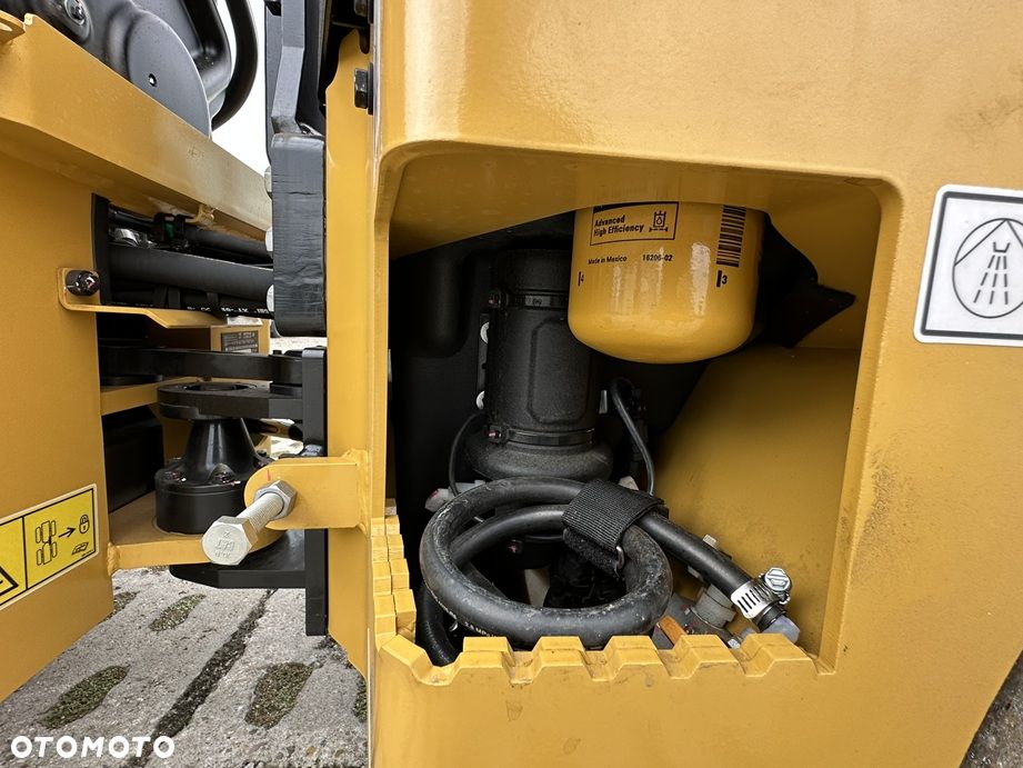 Caterpillar CB 2.7 GC - 11