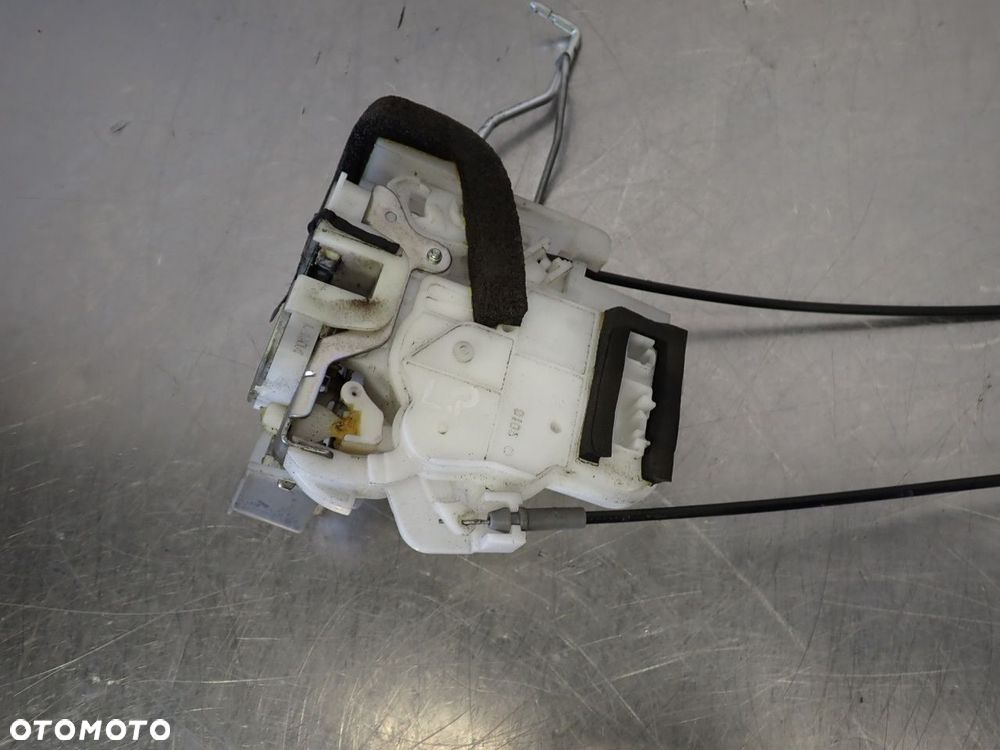 ZAMEK LEWY PRZÓD DRZWI SUBARU IMPREZA 1.5 - 3