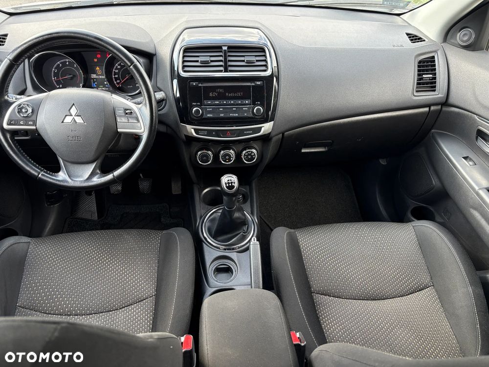 Mitsubishi ASX 1.6 Blue Sky Edition - 12