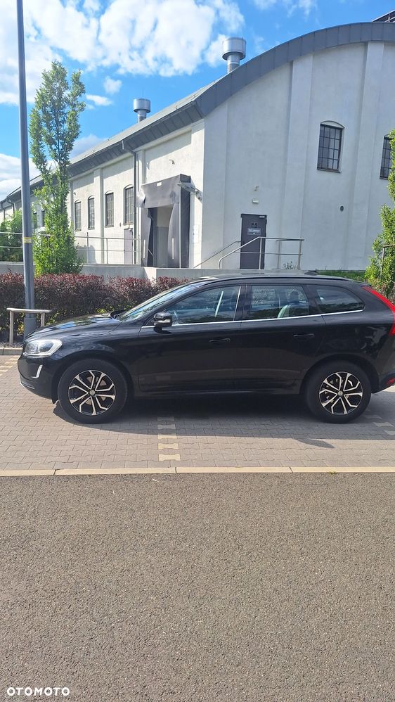 Volvo XC 60 D4 Momentum - 5