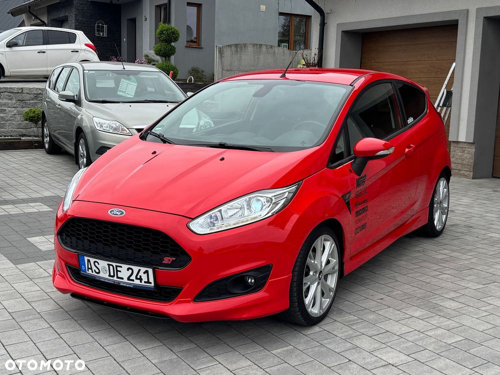 Ford Fiesta 1.0 EcoBoost ST-Line Red ASS - 1
