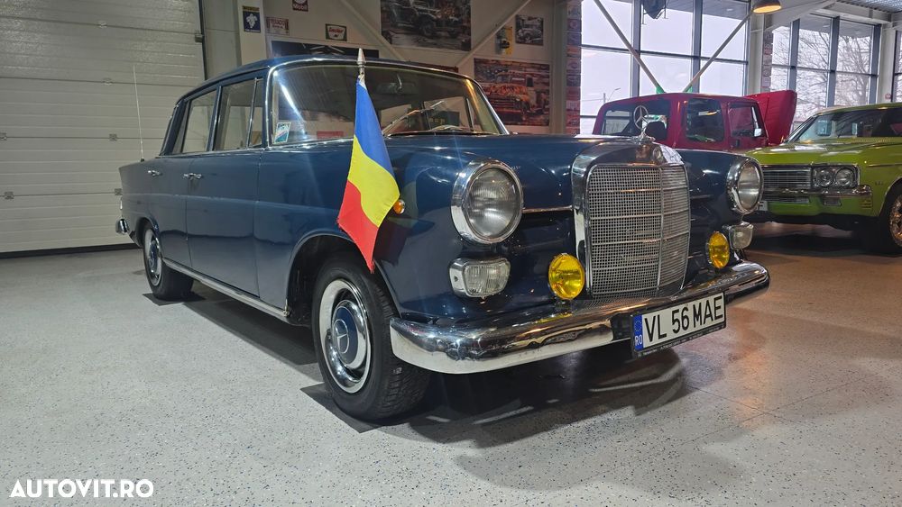 Mercedes-Benz W110/W111 - 6