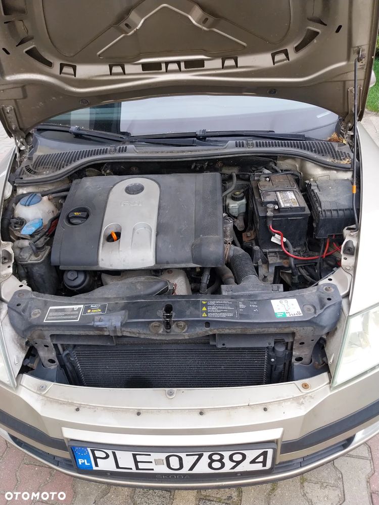 Skoda Octavia 1.6 FSI Classic - 6