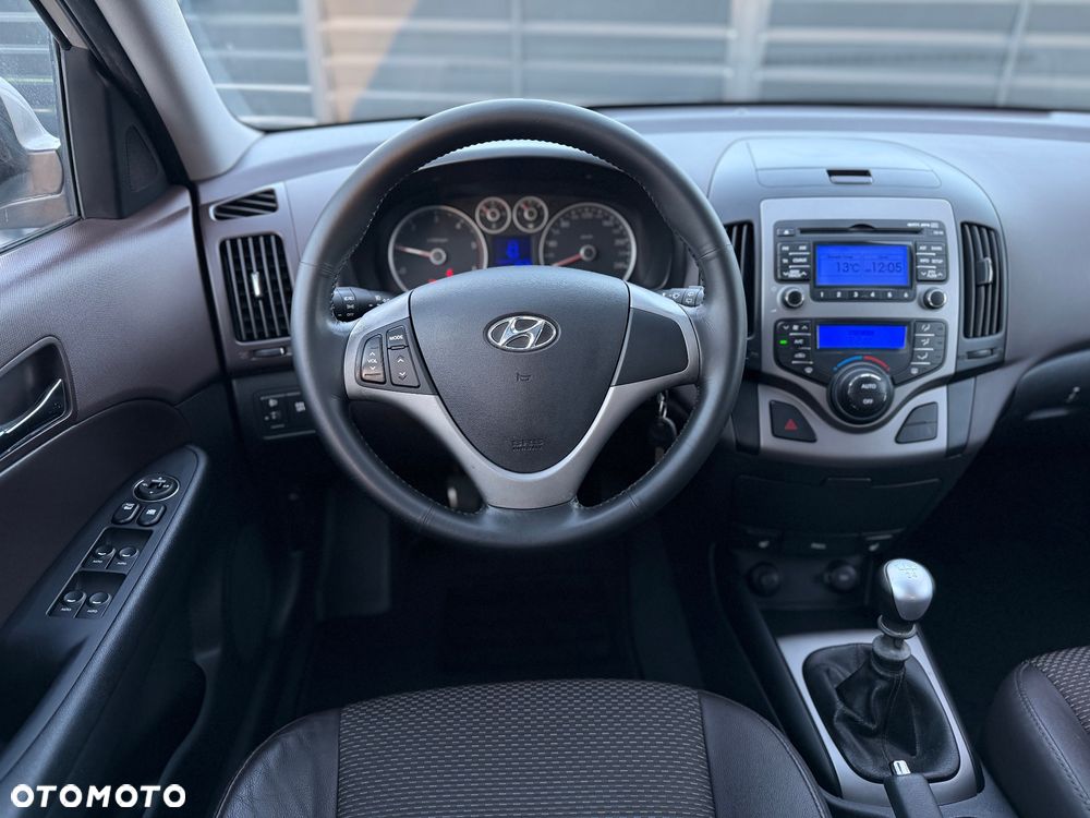 Hyundai i30 1.6 CRDi Premium - 12