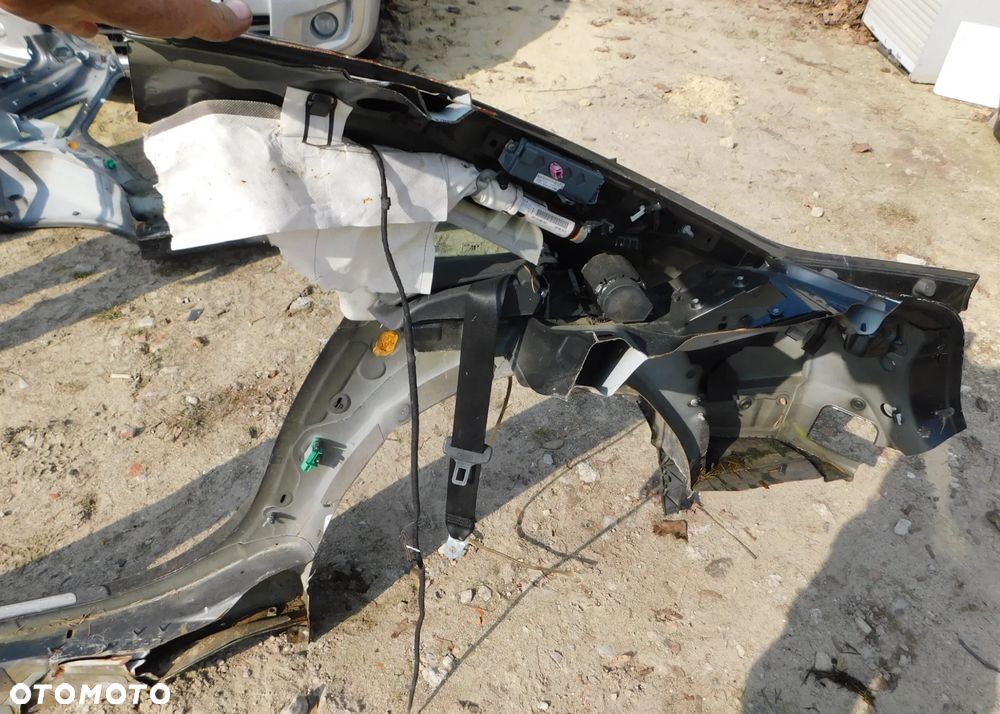 błotnik prawy tył ćwiartka próg słupek AUDI A4 B8 SEDAN - 9