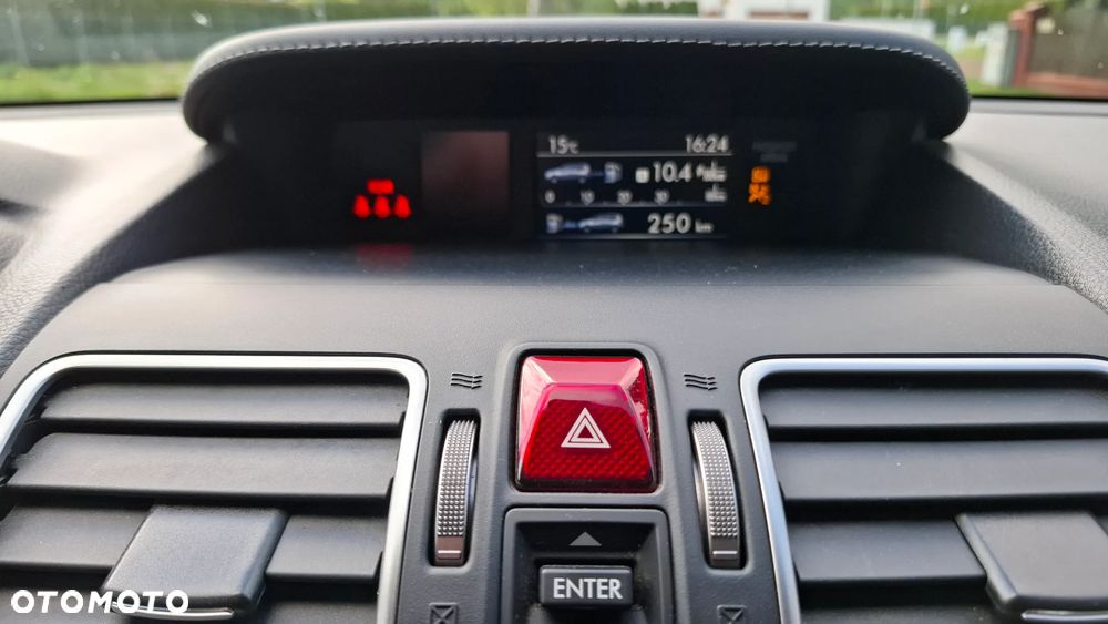 Subaru Forester 2.0 XT Platinum Lineartronic - 19