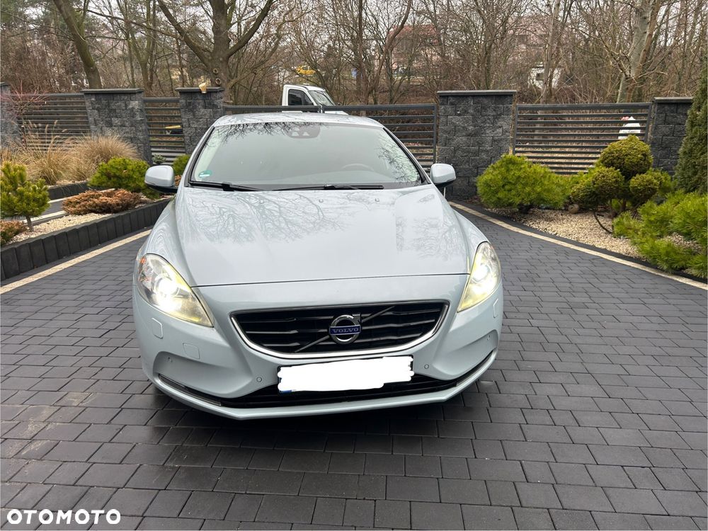 Volvo V40 D2 Momentum - 17