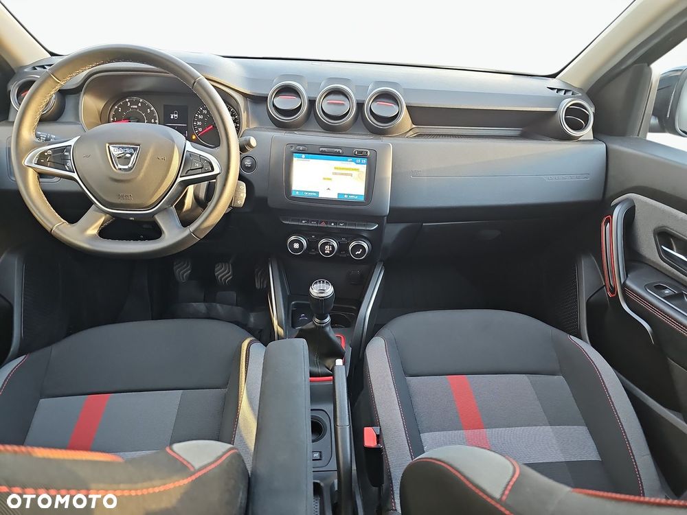 Dacia Duster 1.6 SCe Techroad - 22
