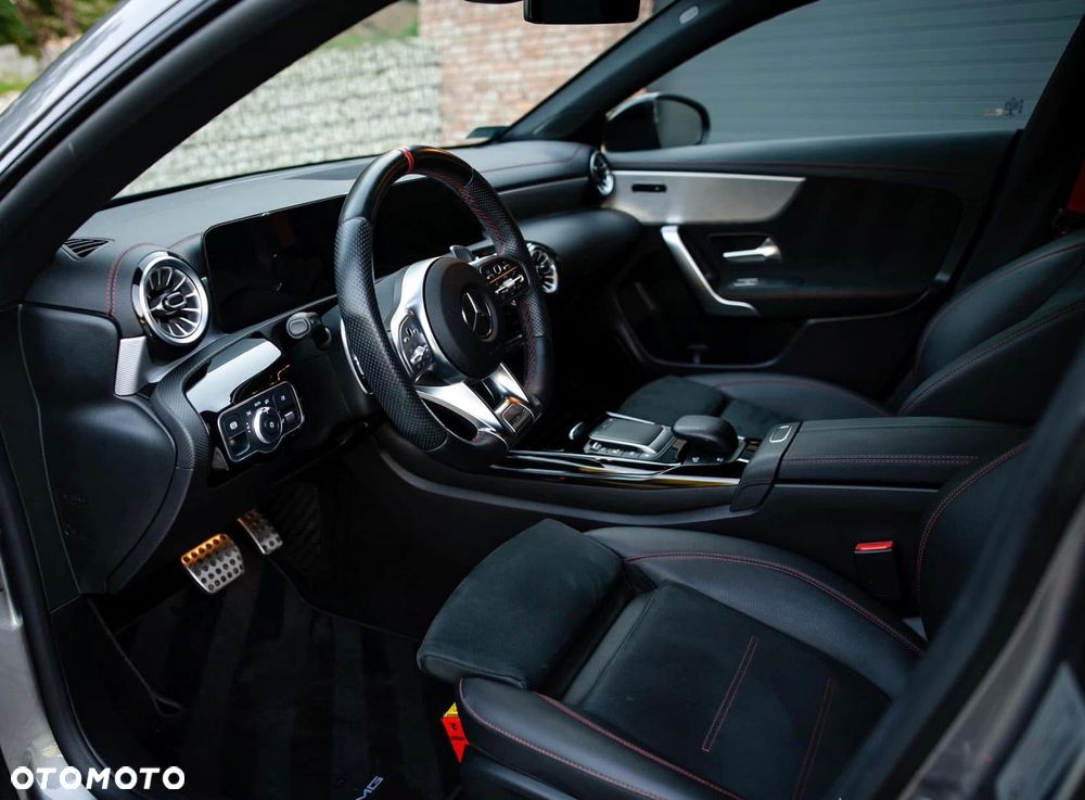 Mercedes-Benz CLA AMG 35 4-Matic 7G-DCT - 6