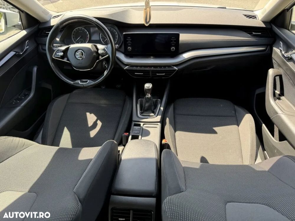 Skoda Octavia 2.0 TDI Ambition - 20