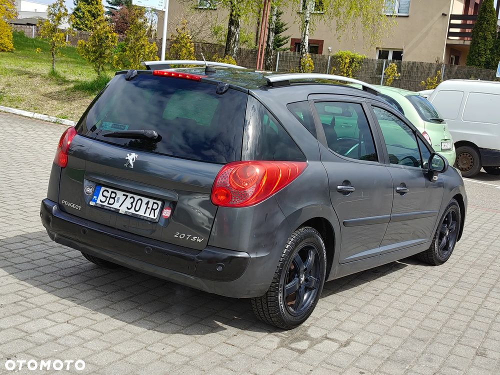 Peugeot 207 110 HDi FAP (Blue Lion) Sport - 13