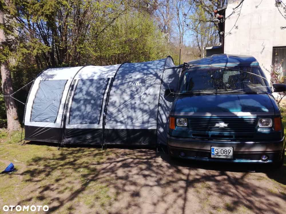 Chevrolet Astro - 13