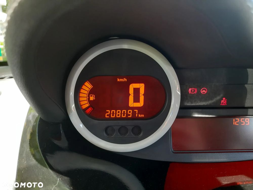 Renault Twingo 1.6 16V RS - 11