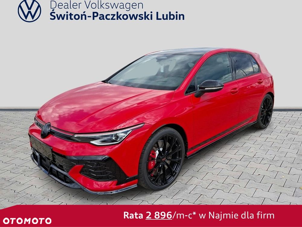 Volkswagen Golf - 1