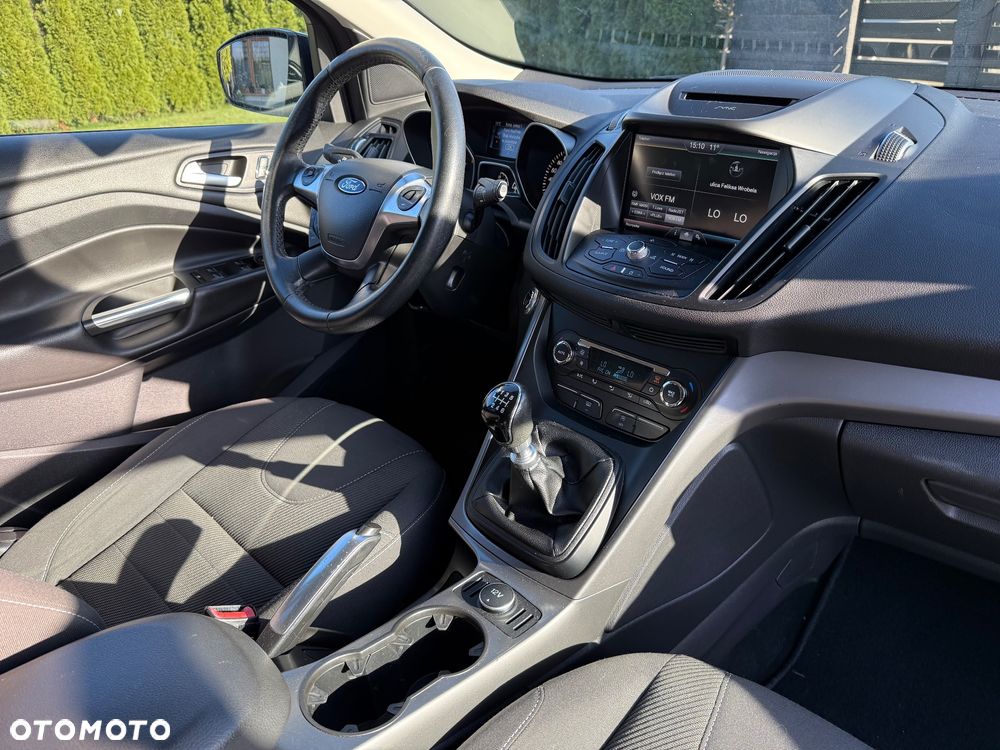 Ford Kuga 2.0 TDCi 4x4 SYNC - 37