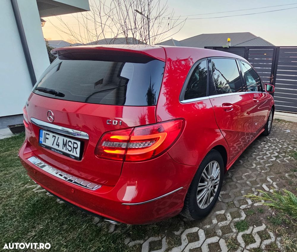 Mercedes-Benz B 180 CDI BlueEFFICIENCY - 3