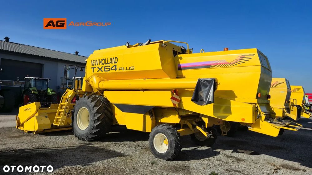 New Holland TX 64 PLUS 2001R - 4