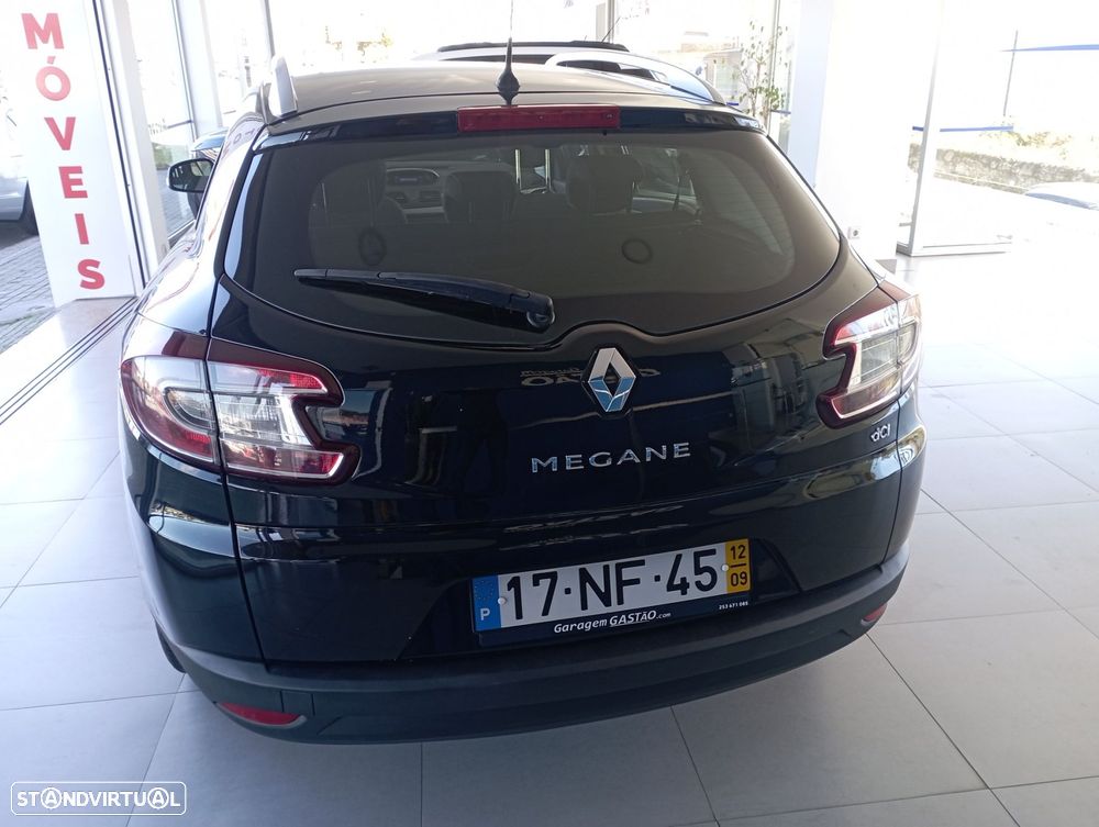 Renault Mégane Sport Tourer 1.5 dCi Dynamique - 4