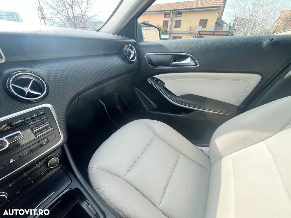 Mercedes-Benz A 180 BlueEfficiency 7G-DCT - 10