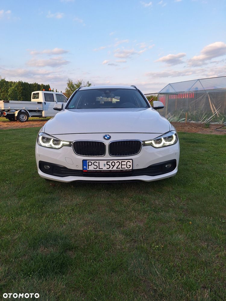 BMW Seria 3 318d Business Edition - 3