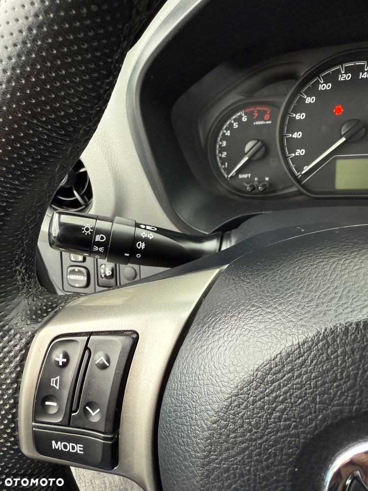 Toyota Yaris 1.0 Active - 10