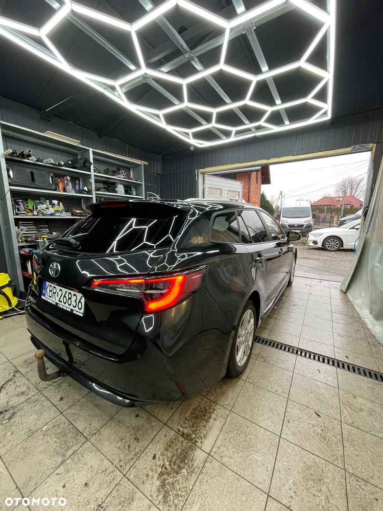 Toyota Corolla - 18