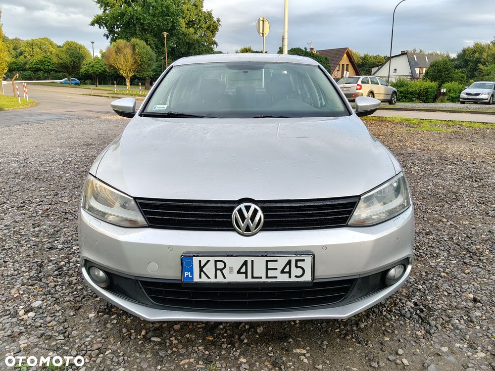 Volkswagen Jetta 1.6 TDI Comfortline Perfectline - 11