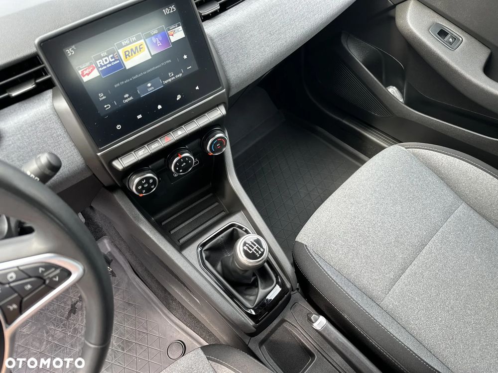 Renault Clio - 16