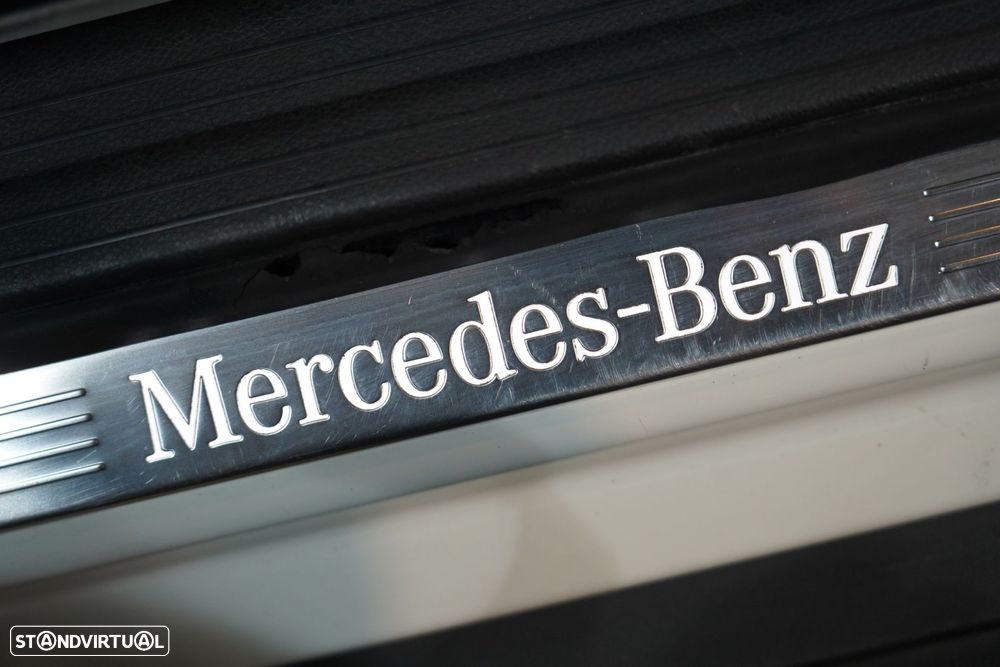 Mercedes-Benz GLA 180 CDi Urban - 32