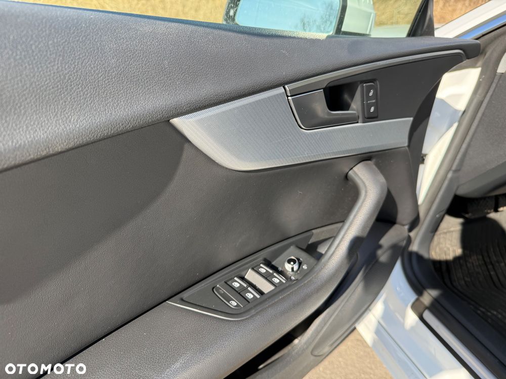 Audi A5 Sportback ver-40-tdi-quattro-s-line-s-tronic - 23