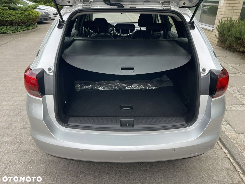 Opel Astra - 11