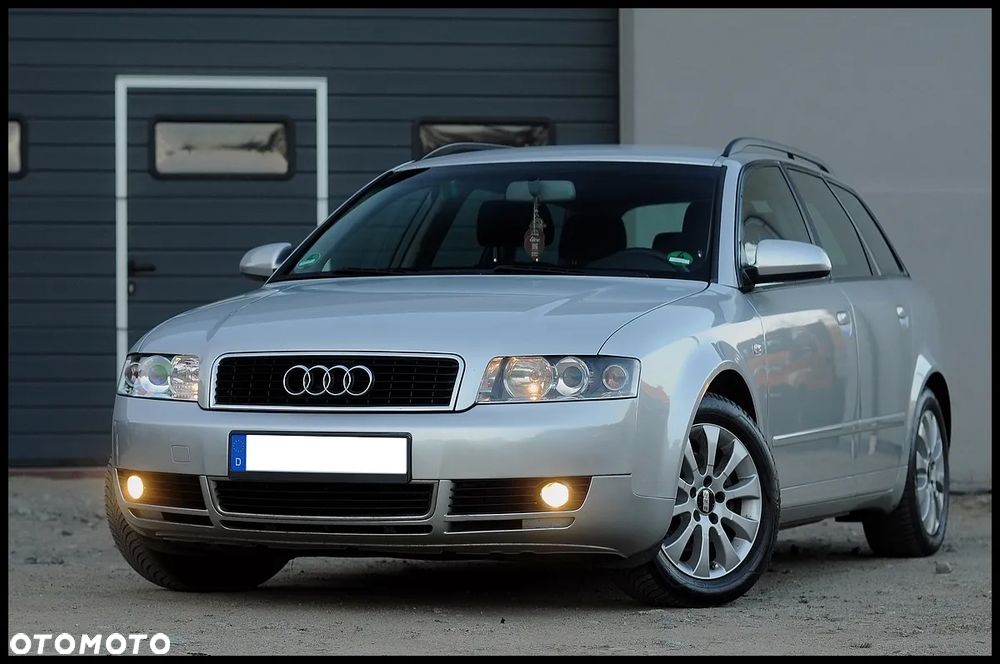 Audi A4 Avant - 9