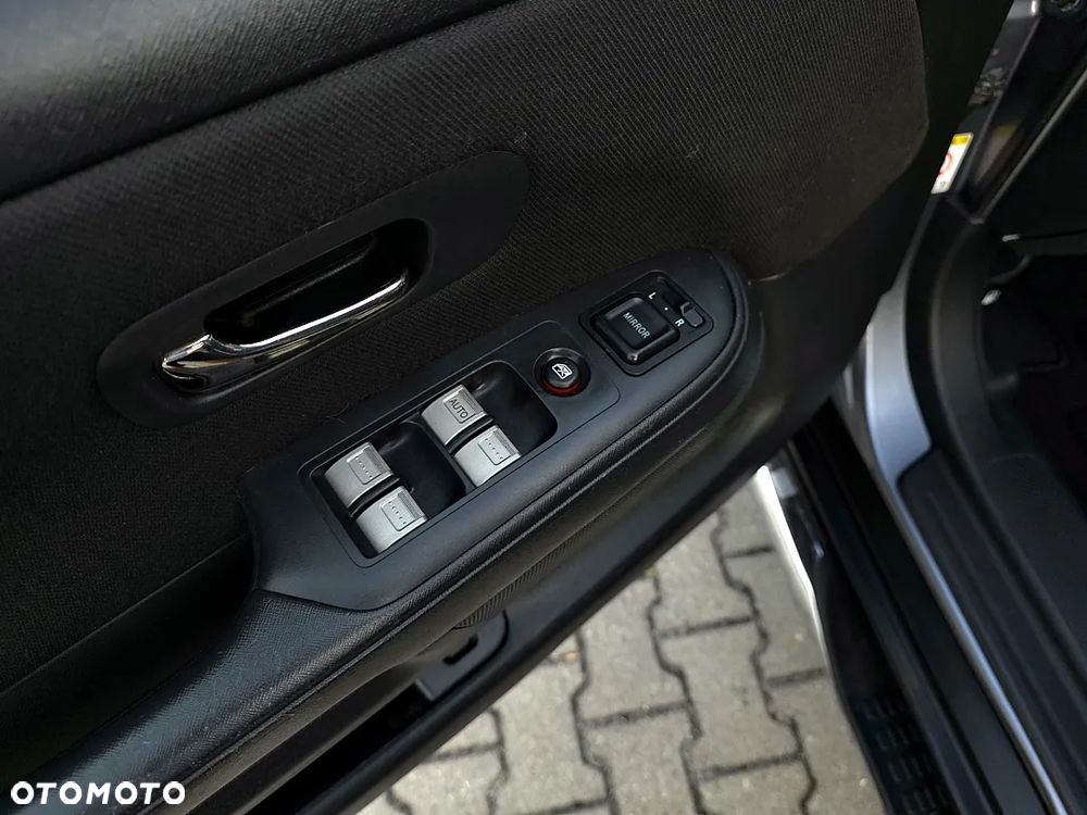 Honda CR-V 2.0i ES - 30