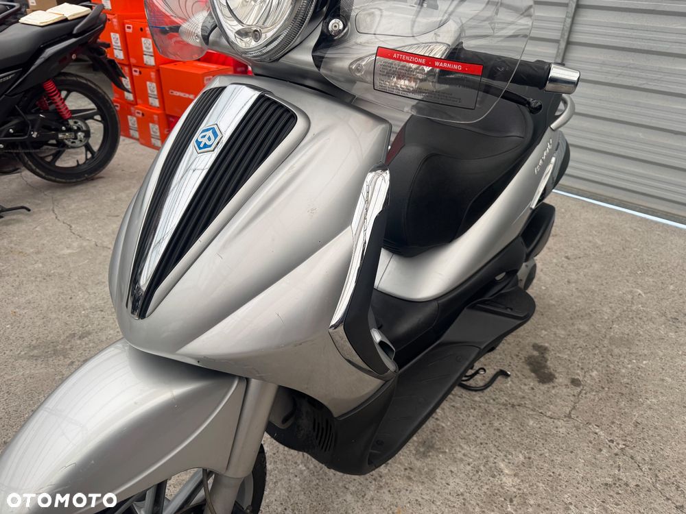 Piaggio Beverly - 20