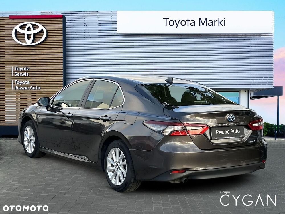 Toyota Camry 2023 photo 3