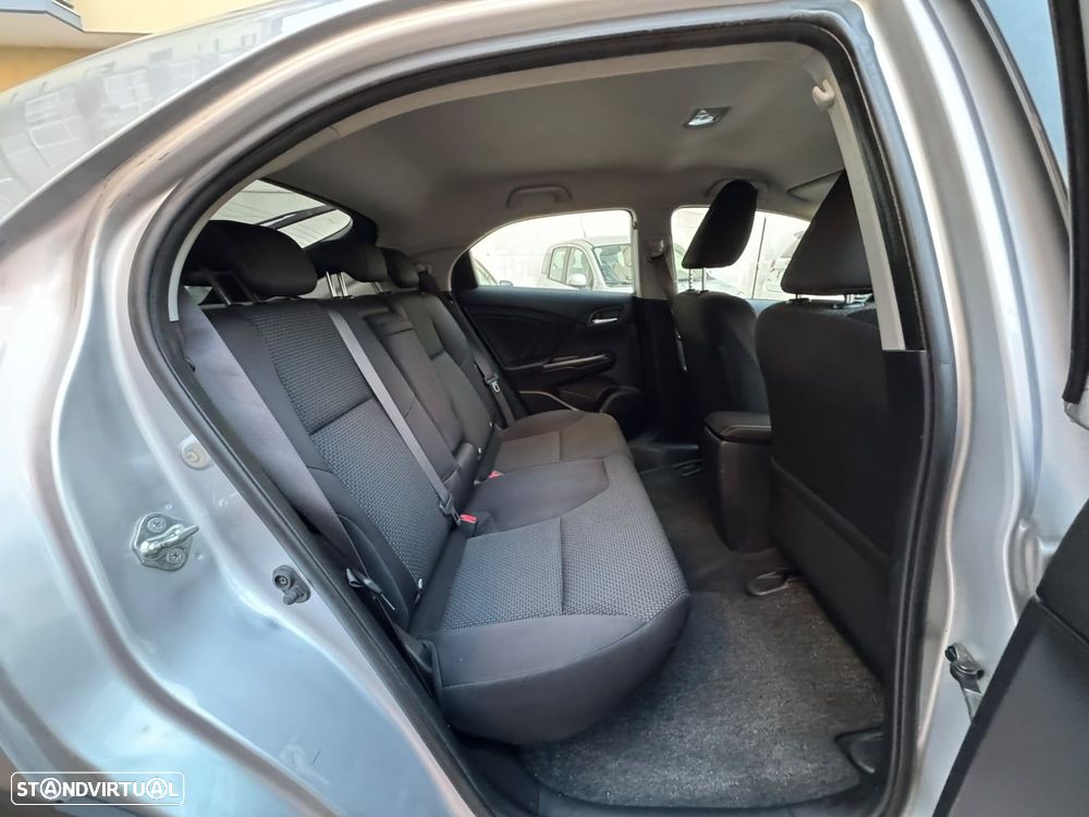 Honda Civic 1.6 i-DTEC Elegance Connect Navi - 13