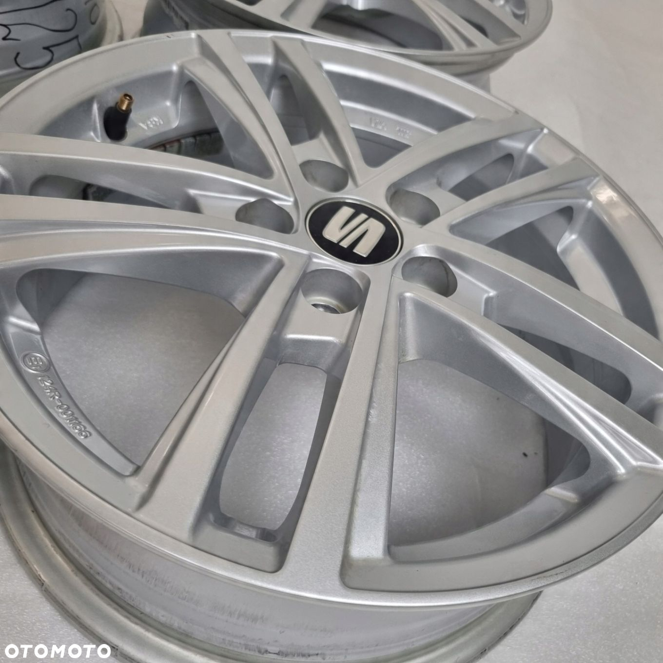 FELGI SEAT IBIZA 5,5x15 15 ET40 5x100 57,1 SE025515 - 9