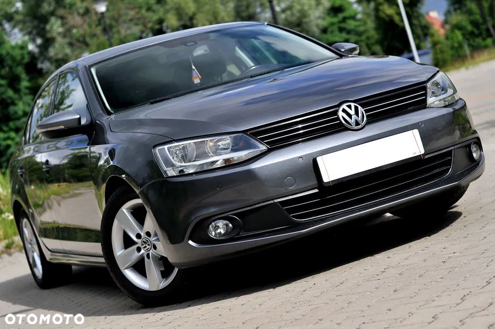 Volkswagen Jetta 1.6 TDI Comfortline - 2