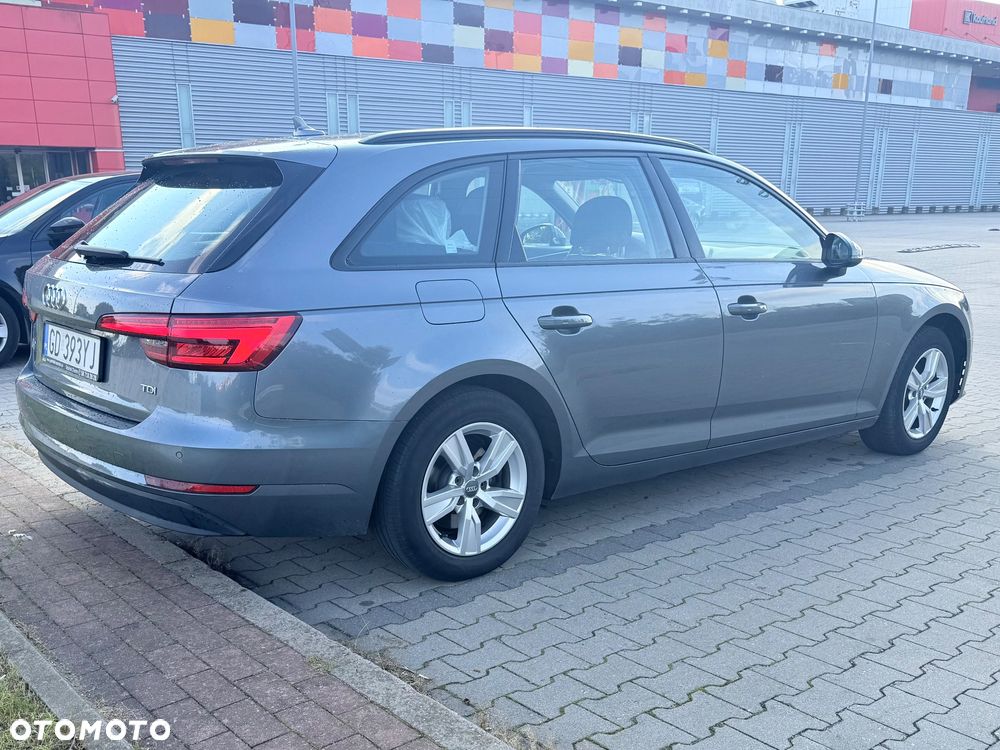 Audi A4 Avant 2.0 TDI S tronic - 6