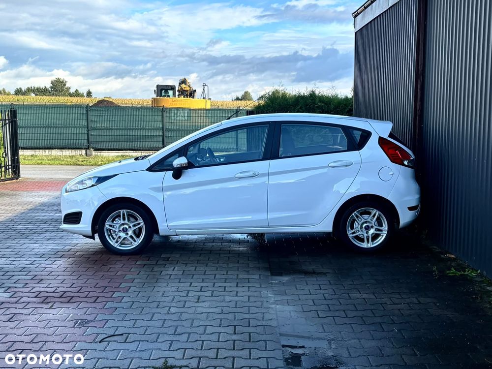 Ford Fiesta 1.25 Champions Edition - 11