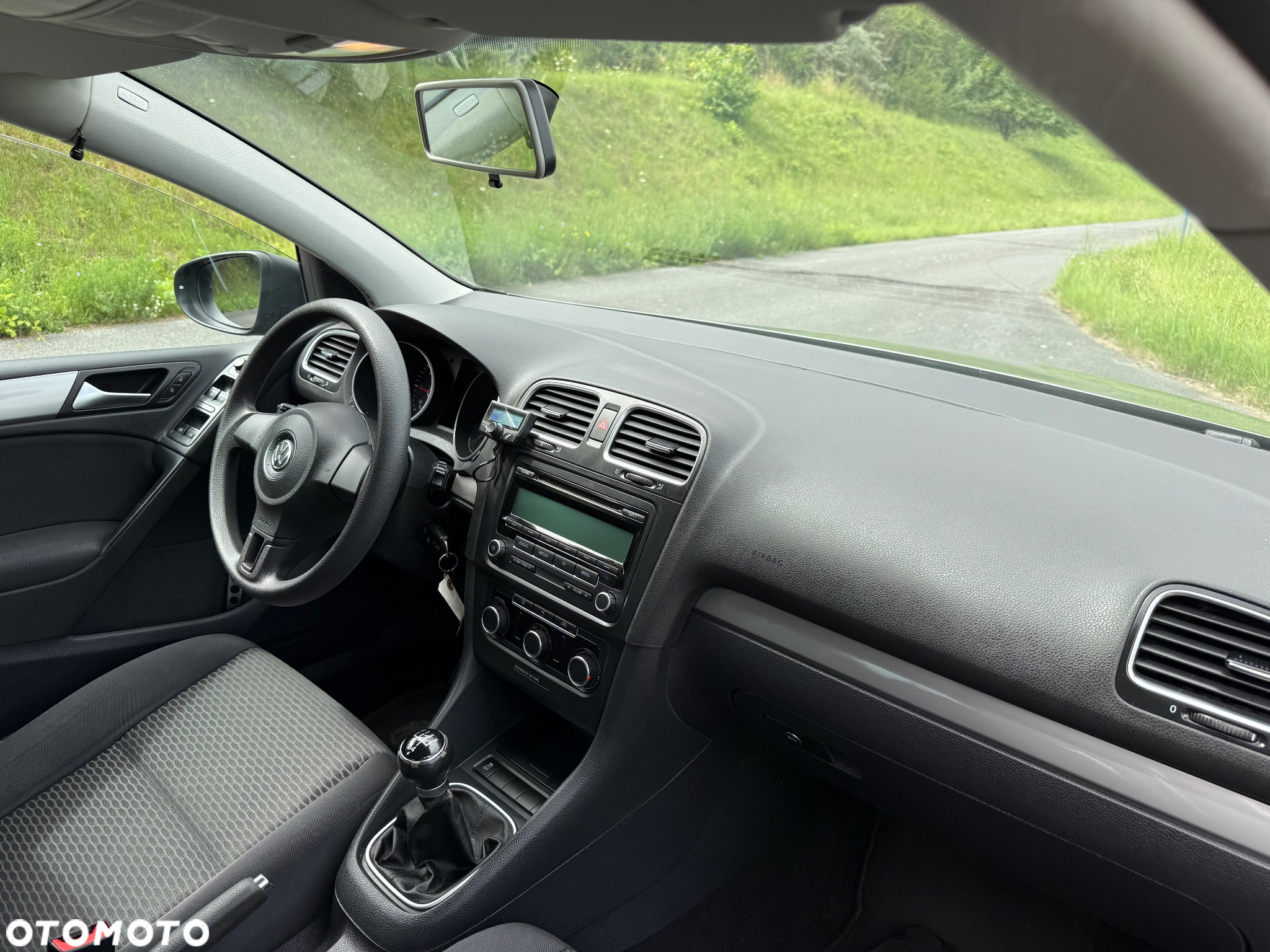 Volkswagen Golf 1.6 TDI DPF BlueMotion - 8