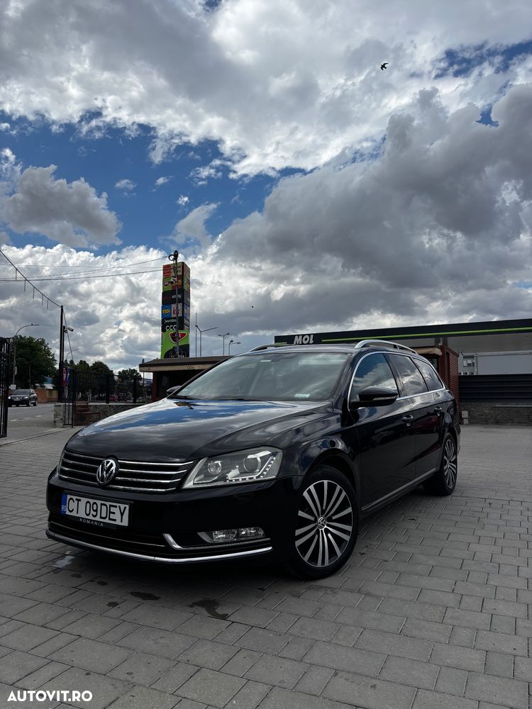 Volkswagen Passat 2.0 TDI 4Motion BlueMotion Technology Highline DSG - 2