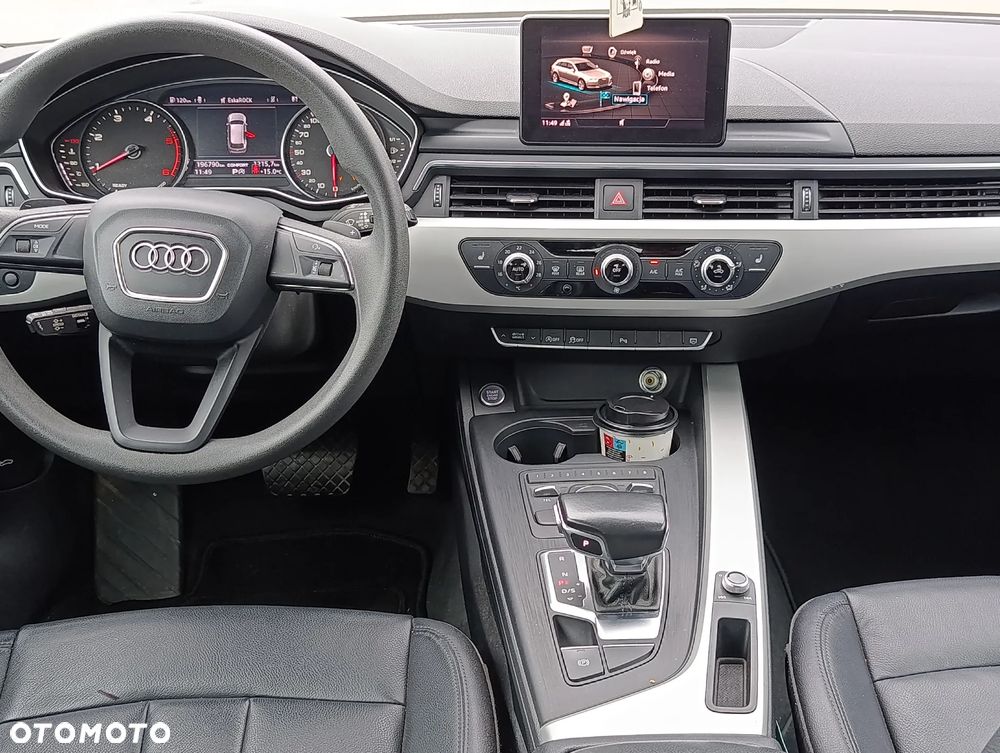 Audi A4 Avant - 21