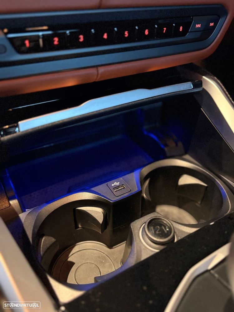 BMW M4 Competition xDrive - 54