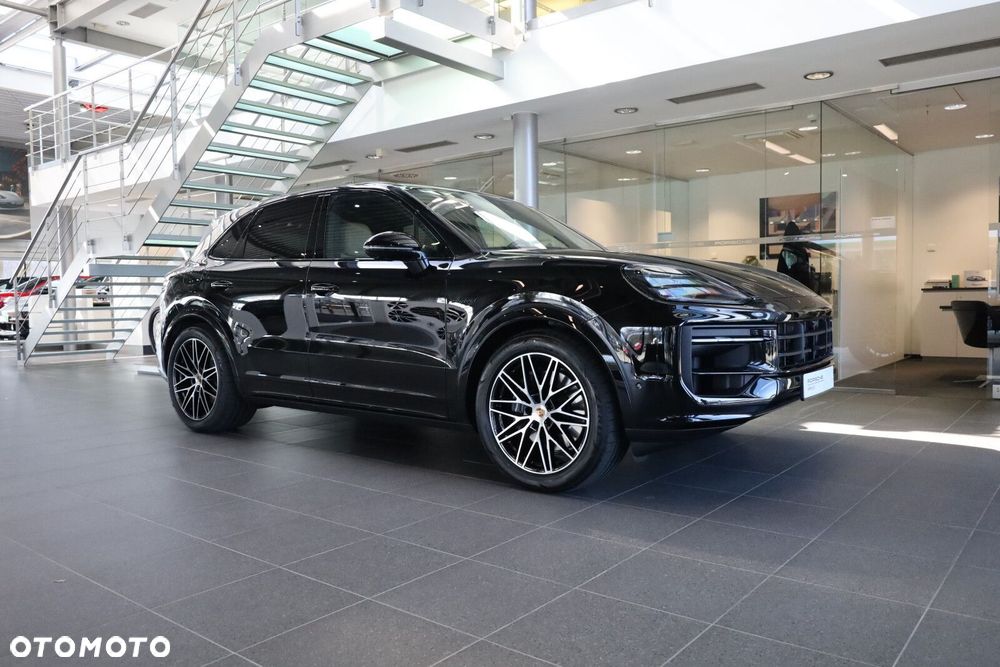 Porsche Cayenne - 2