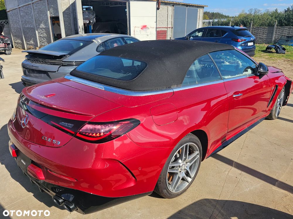 Mercedes-Benz CLE Mercedes-AMG 53 4MATIC+ AMG SPEEDSHIFT TCT 9G - 4