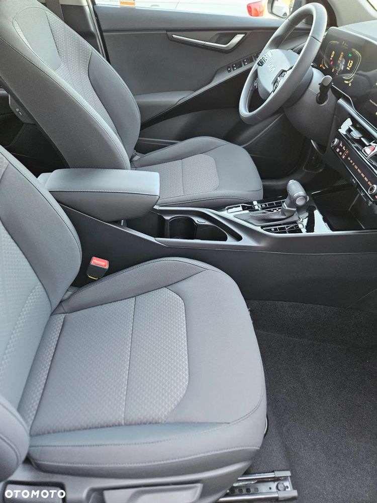 Kia Niro 1.6 GDI Hybrid M - 16