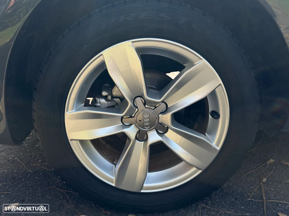 Audi A1 Sportback 1.6 TDI S tronic - 7