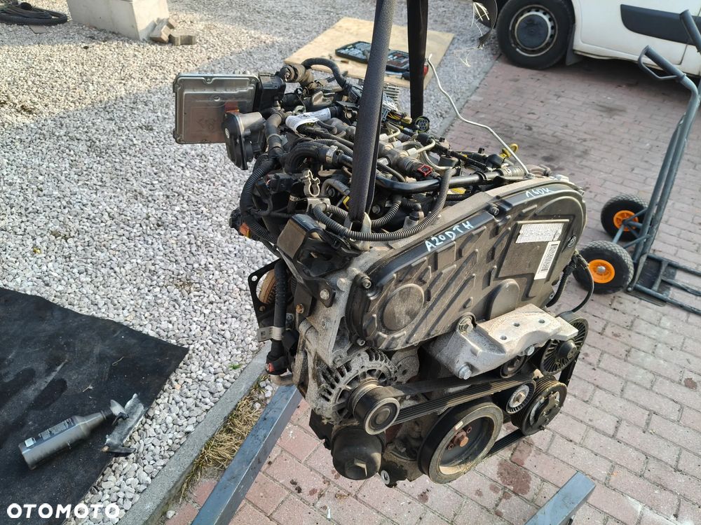 Kompletny silnik Opel Insignia A20DTH - 5