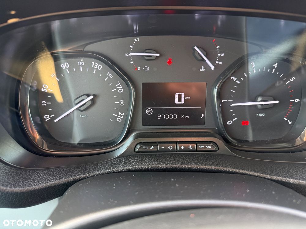 Fiat SCUDO L2 ŚREDNI/Manual/Klima/Navi/Kamera/Skórzana kierownica/bogata wersja/Niemcy - 24